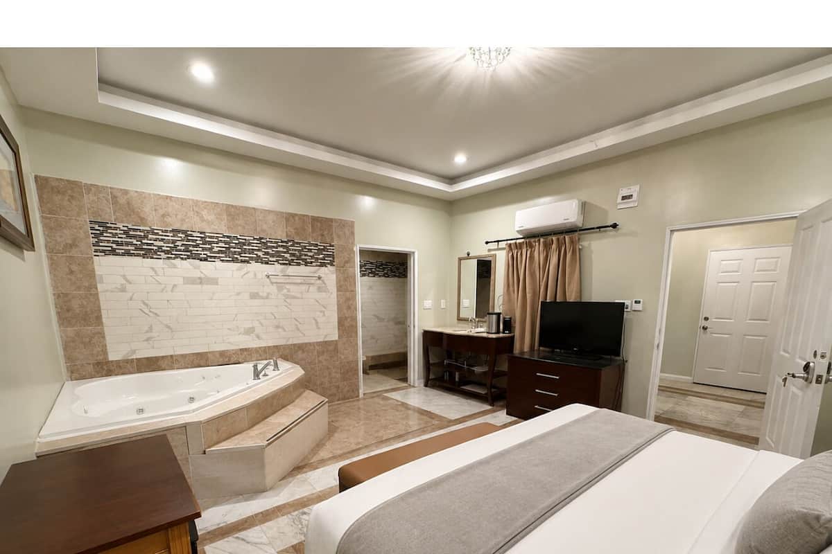 Estudi en suite Deluxe | Escriptori i wifi gratuïta 