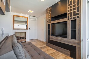 Apartamento Premium, 1 cama doble con sofá cama, cocina, vistas a la ciudad | Zona de estar