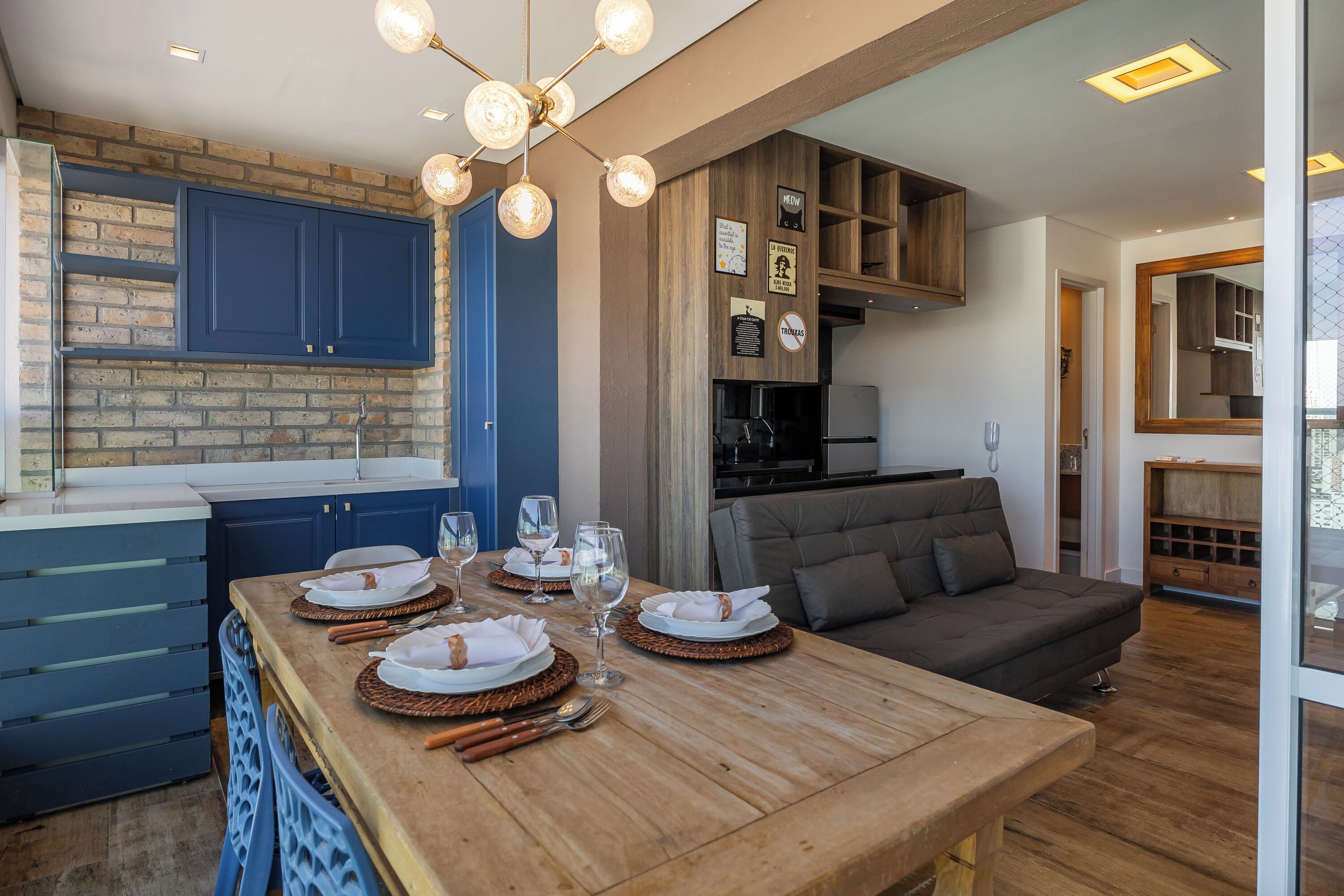 Premium Apartment, 1 Double Bed with Sofa bed, Kitchen, City View | Living area