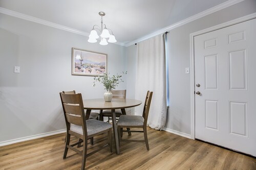Riverside Retreat 3BDRM/2BA