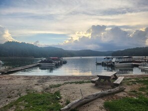 Huvivenesatama