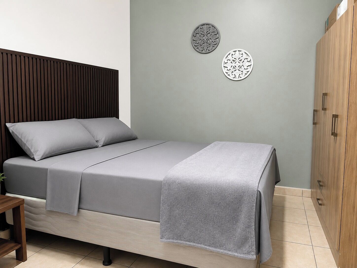 2 bedrooms, WiFi, bed sheets