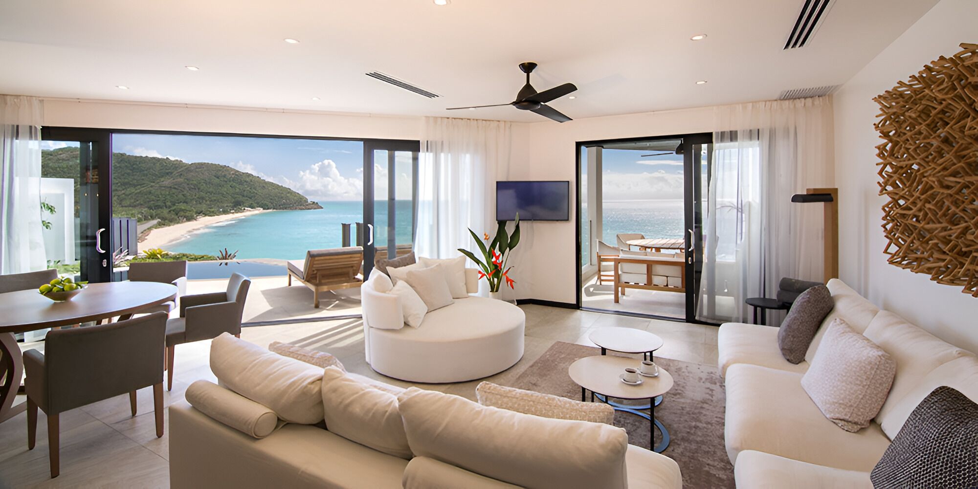 Ocean Azul: Luxury 2-bedroom Villa Overlooking Darkwood Beach, Antigua - Antigua and Barbuda