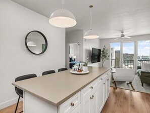 Fully stocked kitchen with all that you need. Pots, pans, bakeware, salt +pepper, and olive oil!! - Top Floor! Pool | Spa| Bowling| Parking| King Bed! (Salt Lake City)