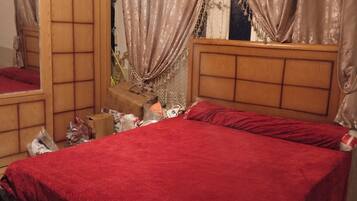 Basic Apartment, Balcony, City View | Free WiFi