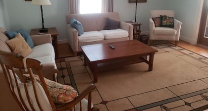 Golden Meadows Farm, a Pet-Friendly Country Farm House
Poindexter, VA