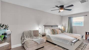 Desk, iron/ironing board, travel cot, WiFi