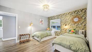 Desk, iron/ironing board, travel crib, WiFi