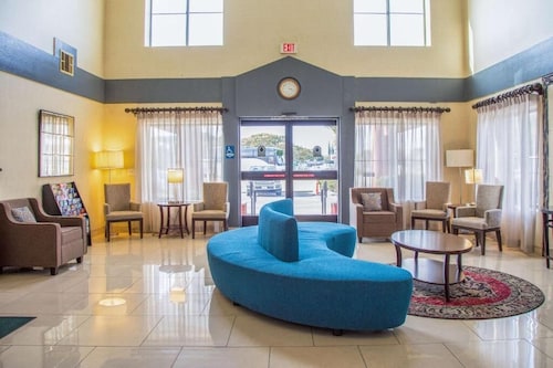 Merced Hotel - Gateway to Yosemite