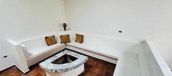 CASA BLANCA LUXURY RETREAT