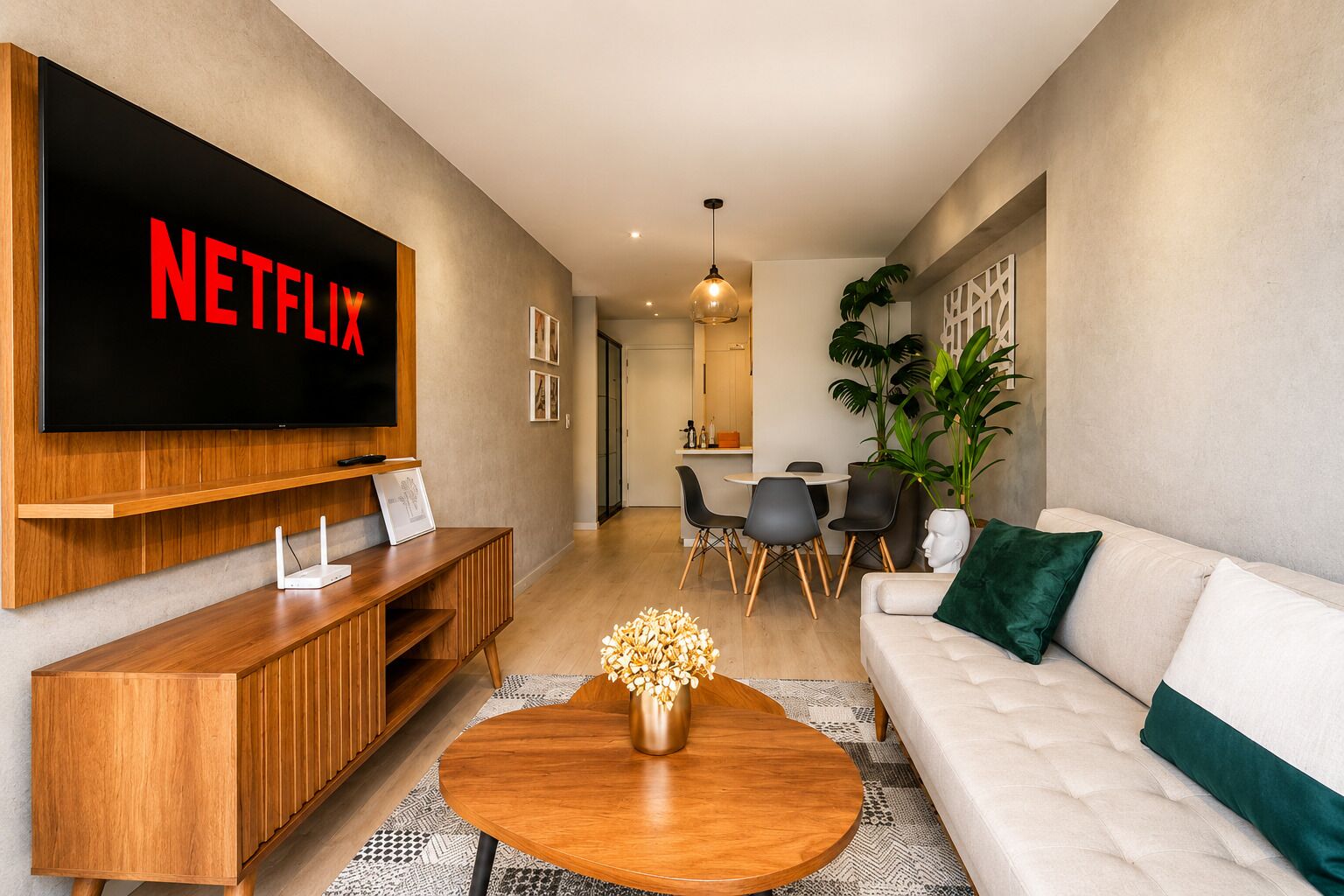 Appartement, balkon, uitzicht op de stad | Woonruimte