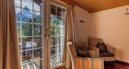 Elevated Alpine Living in Zermatt 1087
