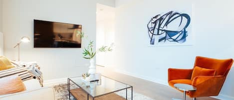 Studio (0 Bedroom) | Living area