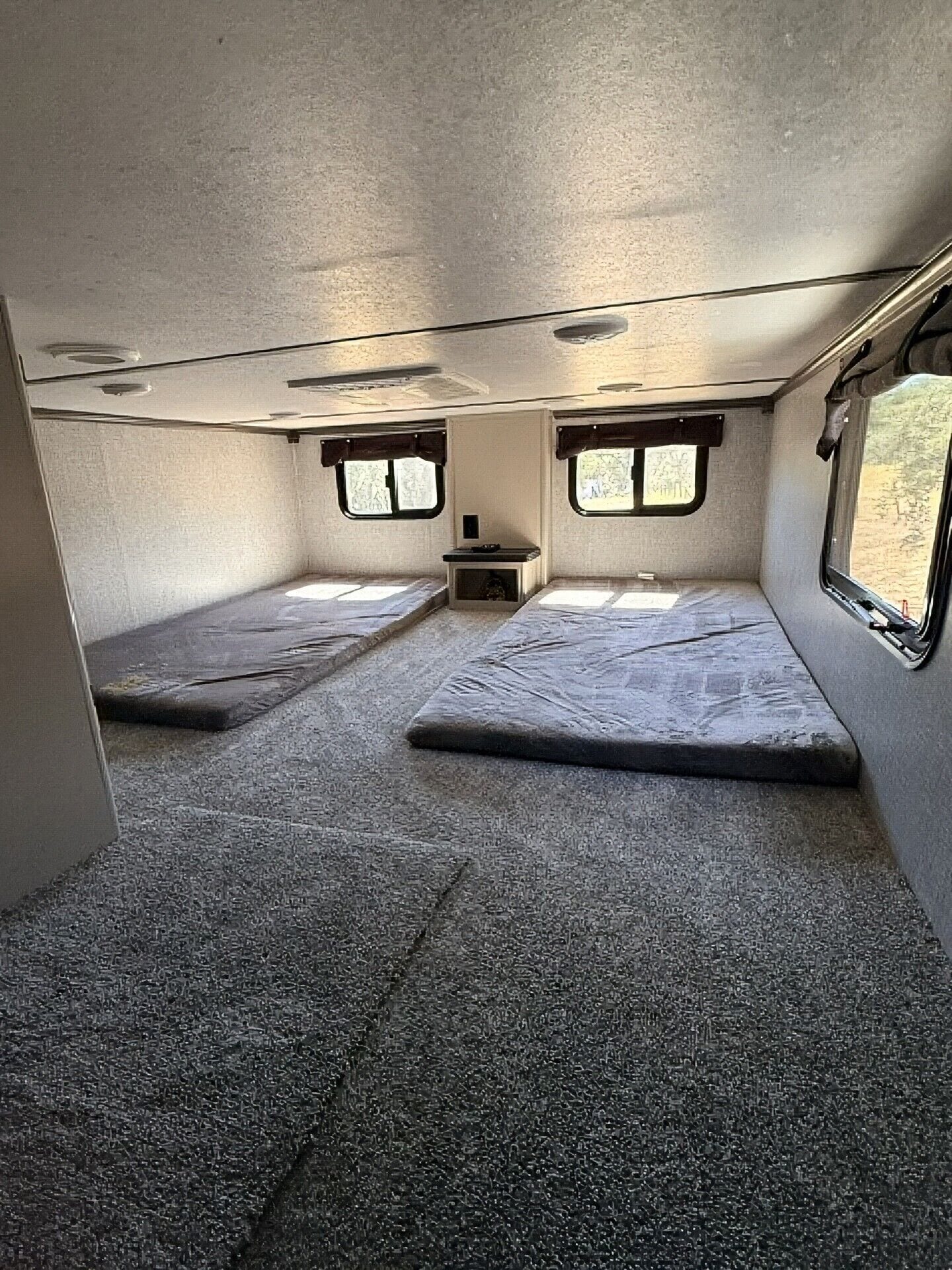 2 bedrooms, WiFi (free), bed sheets