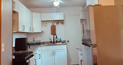 Fantastic place
Minutes to University,Medical centers, Downtown, Kinnick stadium