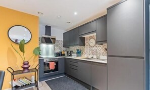 Private kitchen - #140 CosyFlat near Gas Street Basin&The Cube|for 5 (West Midlands)