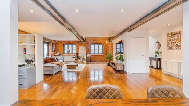 Unclassified image, 1 of 9, button - Unique apartment in Cardiff (Pontcanna)