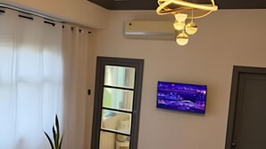 Căn hộ tiện nghi đơn giản | Nội thất