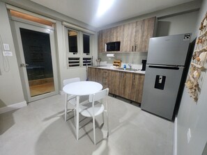 Private kitchen - Luna Del Mar Sol-Near Crash Boat Beach (Borinquen)
