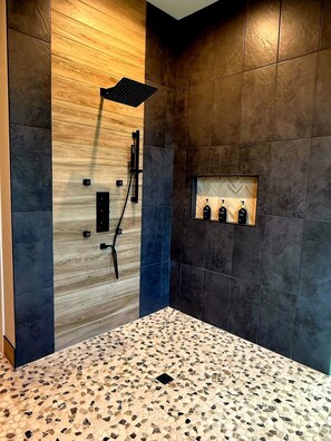 Bathroom - Private Spacious 20 Acre Luxury Estate with Wellness Room close to River Towns (Beldenville)