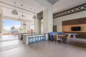 Exterior - Landing Amazing 2bd, Rooftop Lounge, Clubhouse (Fort Worth)
