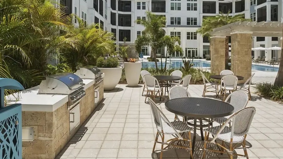 Landing Amazing 1bd, Yoga Studio, Game Room