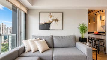 Apartment, City View | Living area