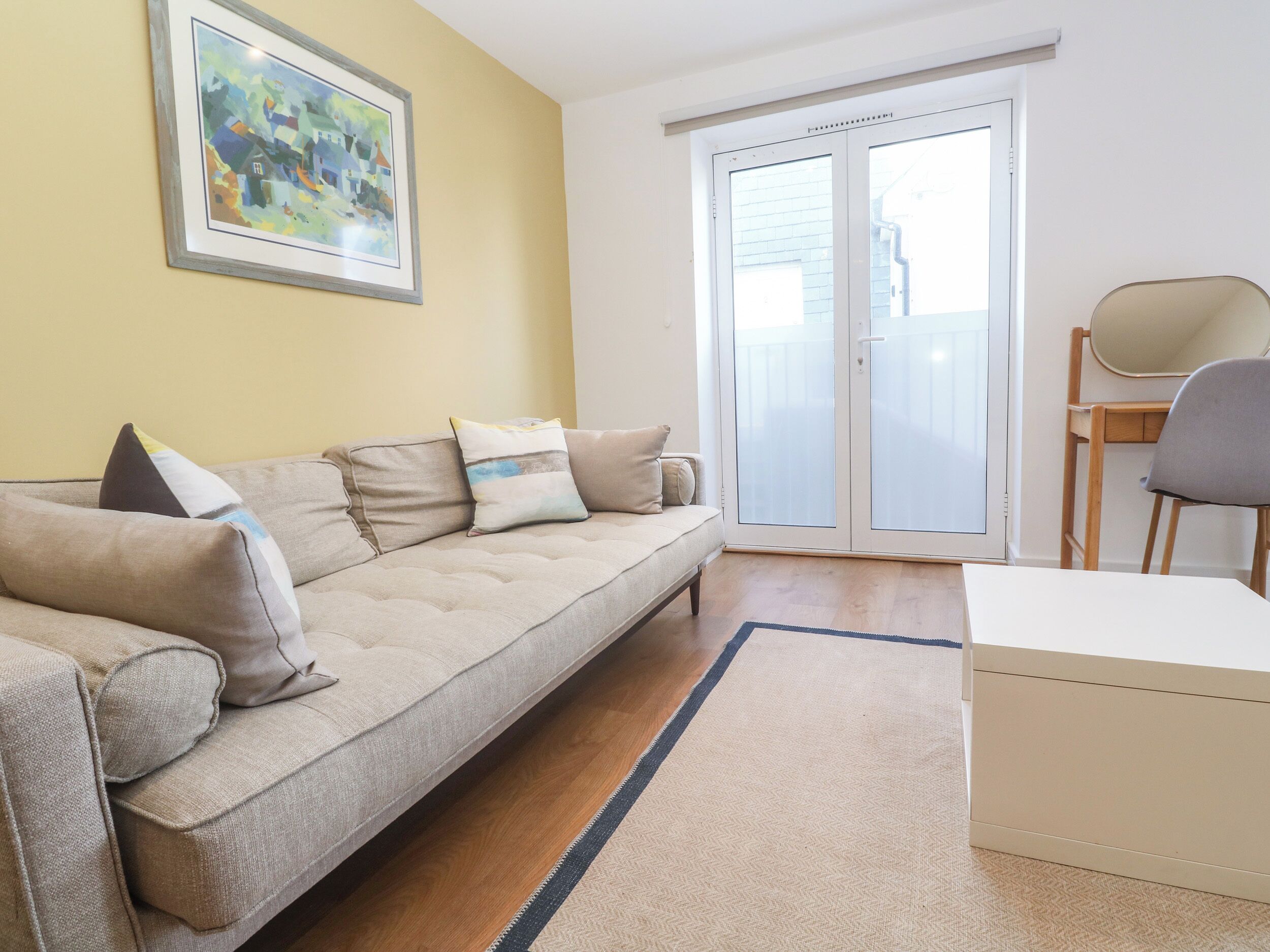 11 Fountain Court, Family Friendly, With A Garden In Falmouth - Falmouth