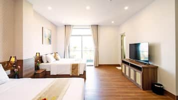 Family Room, City View | WiFi (free)