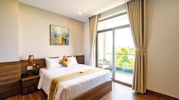 Habitación familiar, vistas a la ciudad | Wifi gratis