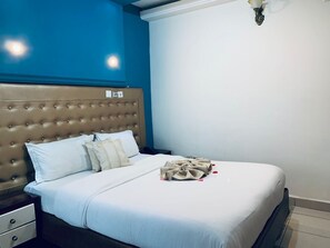 Room - Hotel Omnisport (Limbe)