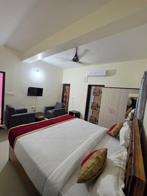 Luxury Suite, Balcony, City View | In-room safe, laptop workspace, free WiFi - A Boutique Hotel (Bhimpur)
