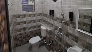 Ducha, cabezal de ducha tipo lluvia, artículos de tocador gratuitos
