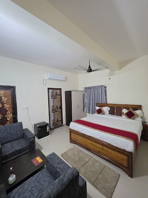 Luxury Suite, Balcony, City View | In-room safe, laptop workspace, free WiFi - A Boutique Hotel (Bhimpur)
