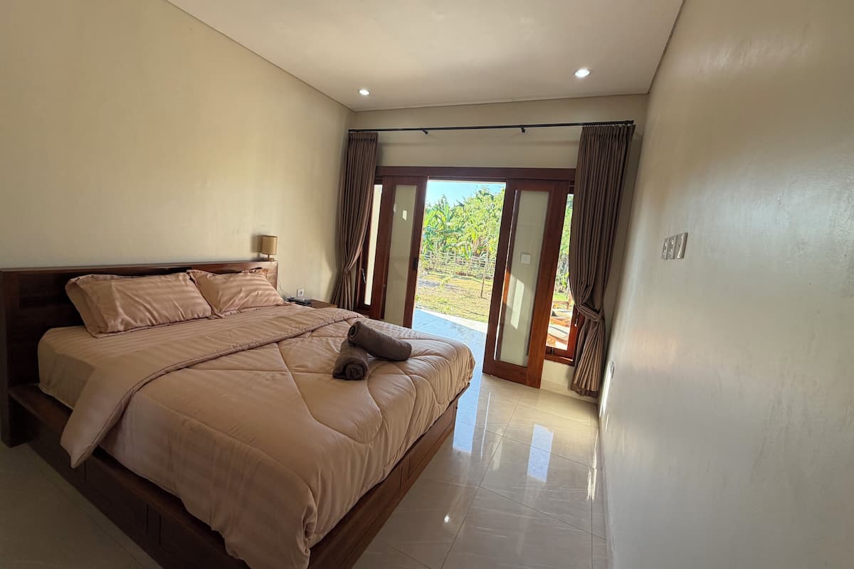 Deluxe Room, Garden View