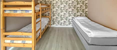 3 عدّة غرف نوم