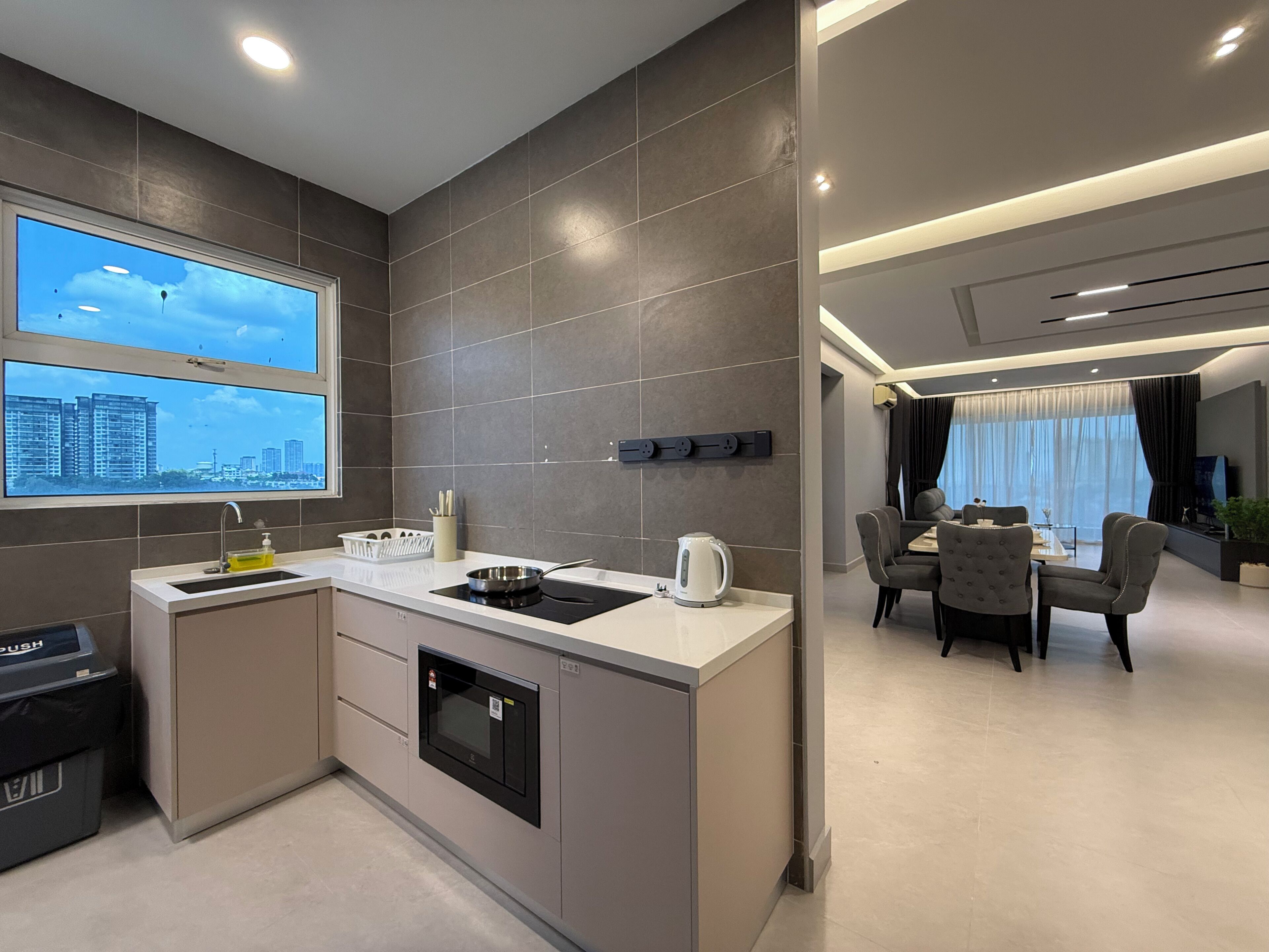 Apartment, 3 Bedrooms, Non Smoking, City View | Dapur peribadi