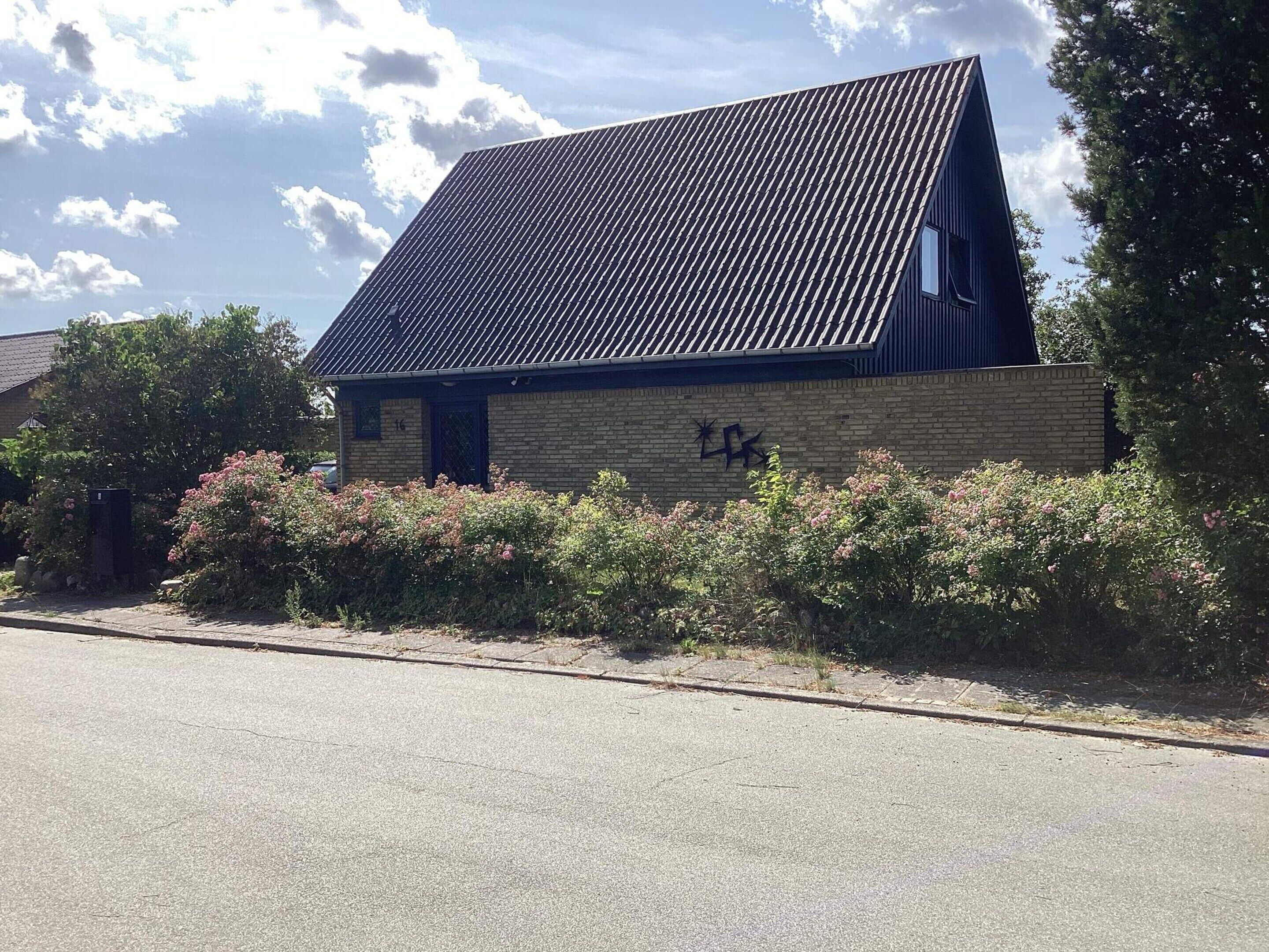 House | Exterior