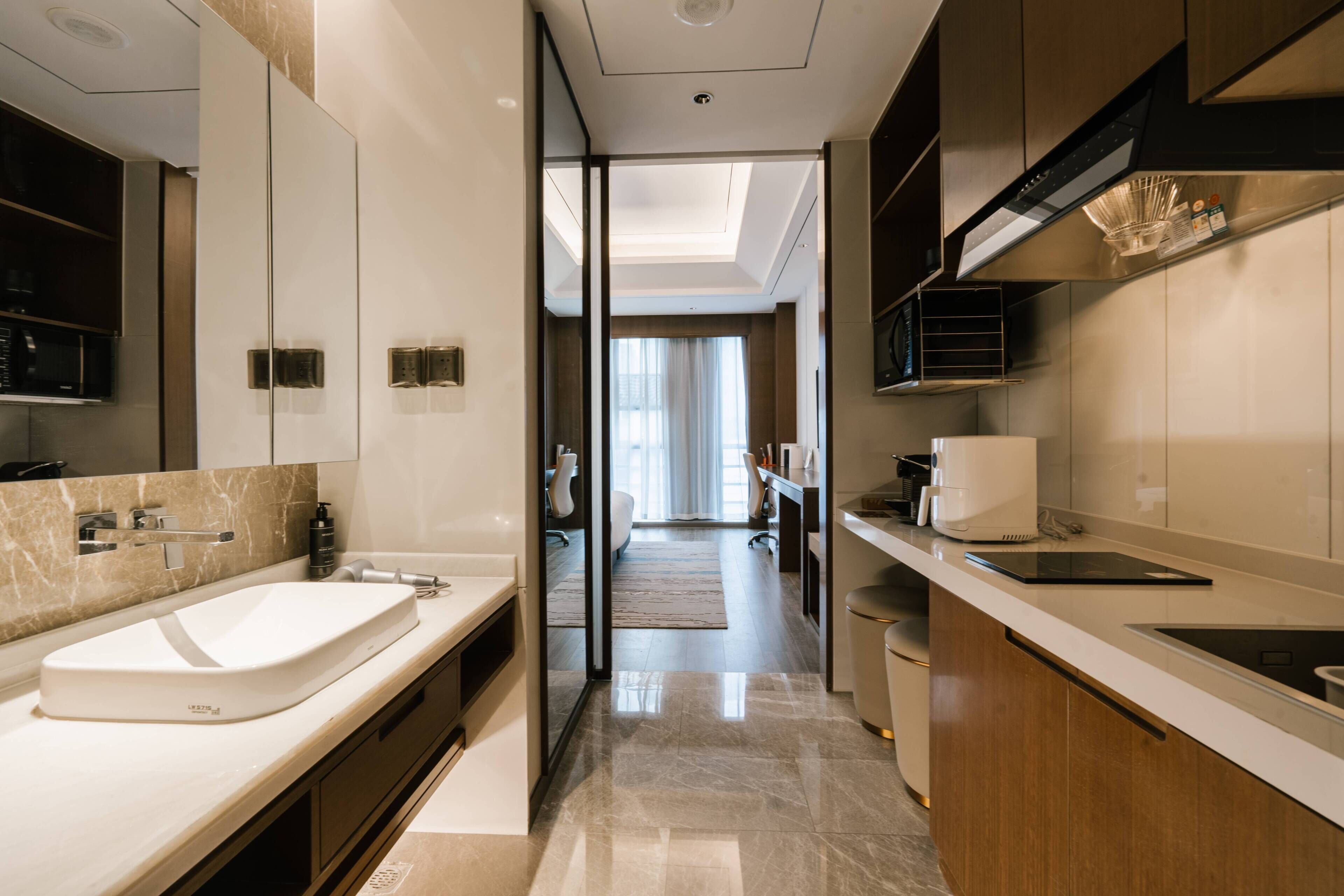 Business Single Room | Private kitchen