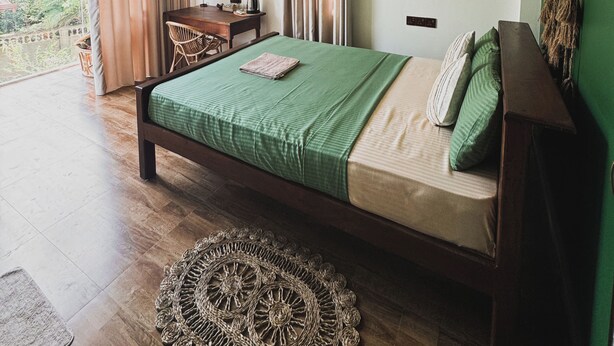 Ảnh chưa phân loại, 1 trong số 56 ảnh, nút