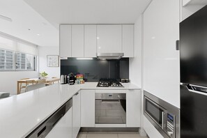 Unclassified image, 5 of 22, button - City View 2-Bed Apartment Fortitude Valley (Fortitude Valley)
