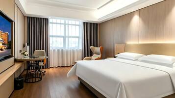Classic Double Room Single Use | Meja, ruang kerja komputer riba, Wi-fi percuma