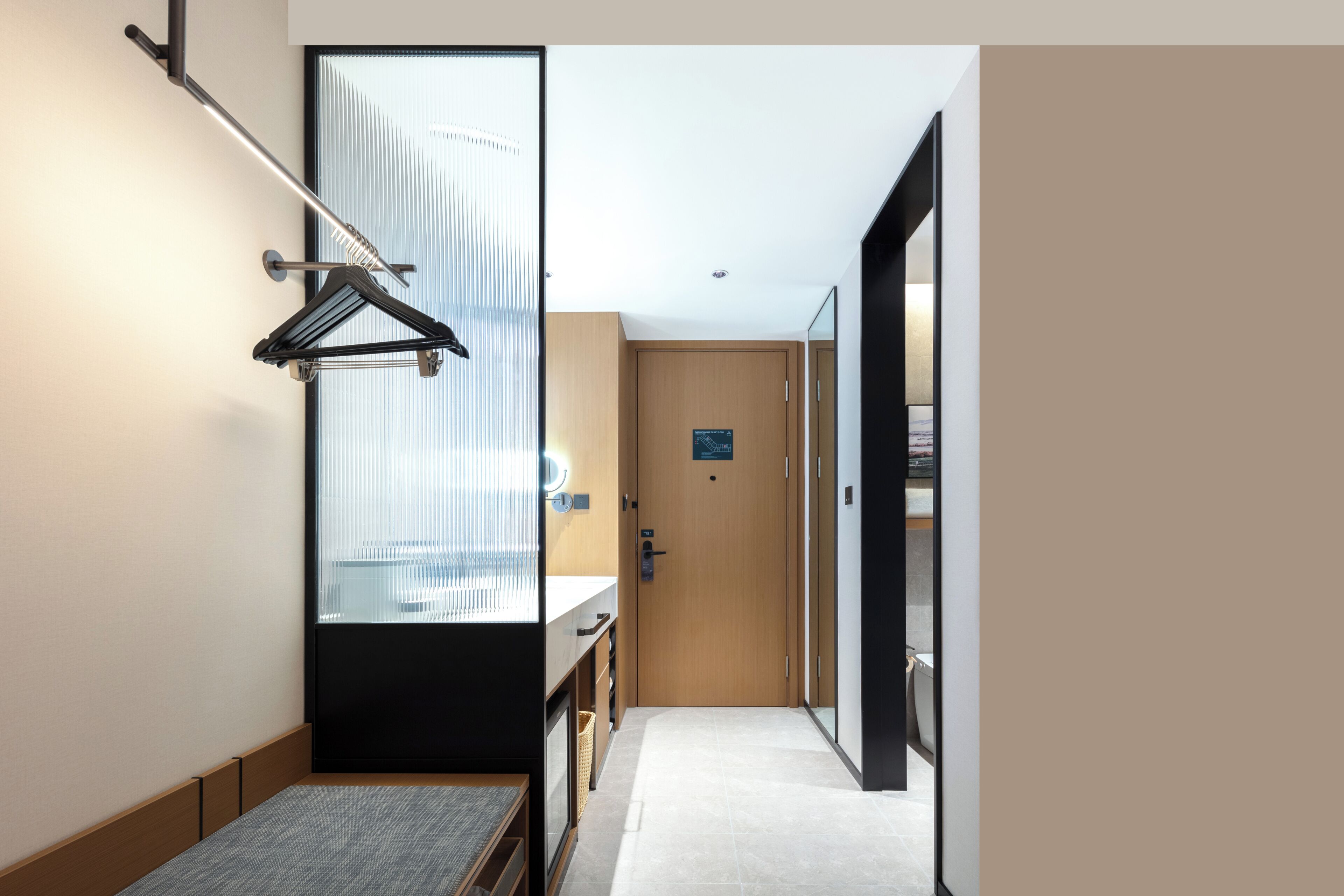 Basic Single Room | Interior