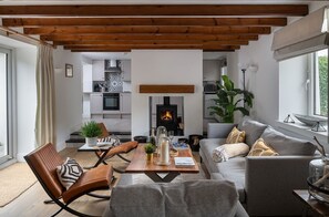 Unclassified image, 2 of 25, button - Bayholme House - Luxury Cottages (Oxwich)