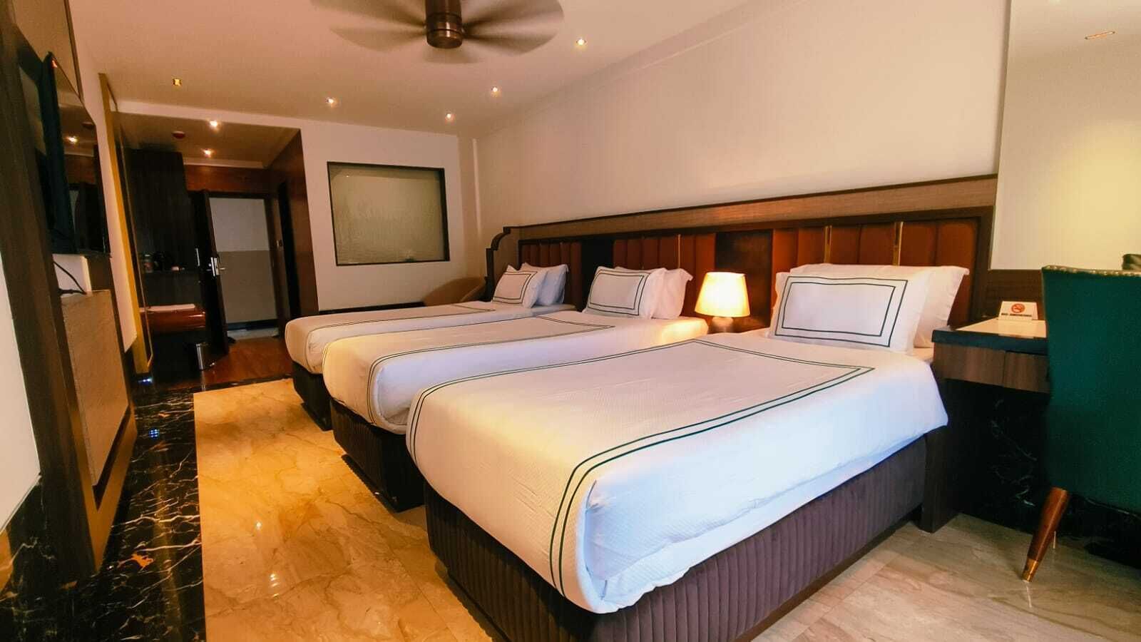 Deluxe Triple Room, Balcony | Premium bedding, desk, laptop workspace, WiFi (free)