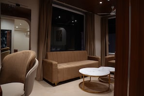 Family Room | Living area | 43-inch flat-screen TV with cable channels - Malaiya Landmark (Sagar)