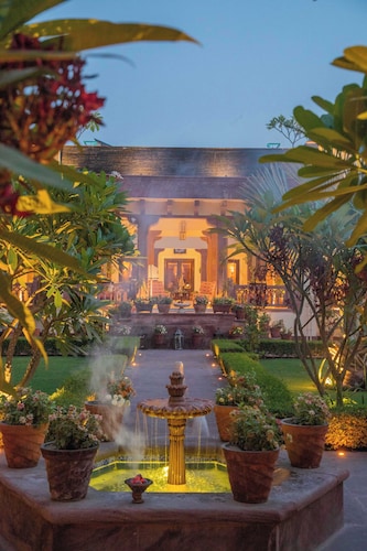 Daspan House