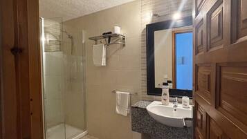 Hair dryer, towels