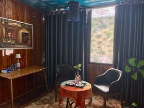Deluxe Double Room, Garden View | Interior - Cat Ba Love House (Cat Hai)