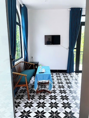 Habitación doble, balcón, vistas al valle | Escritorio y wifi gratis